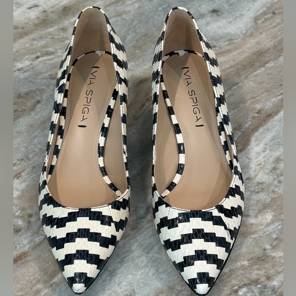 Women’s VIA SPIGA black & white leather pointed toe kitten heels- Size 6.5 - Picture 2 of 7